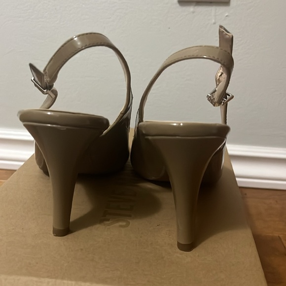 Nude heels 7 - Picture 3 of 3